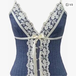 Chic Blue Lace-Trimmed Camisole y2k 2000